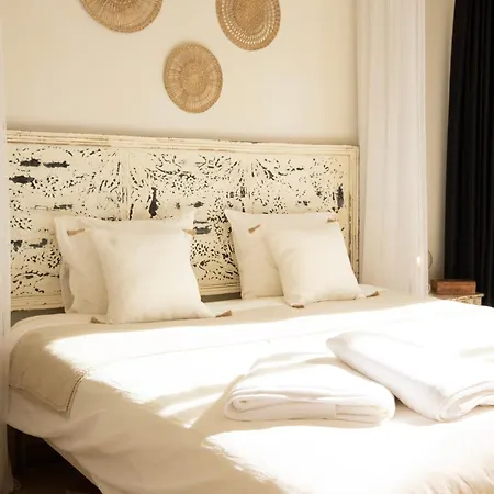 Hill House Spain -villa Casa Blanca