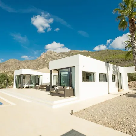 Hill House Spain -villa Casa Blanca 빌라 *