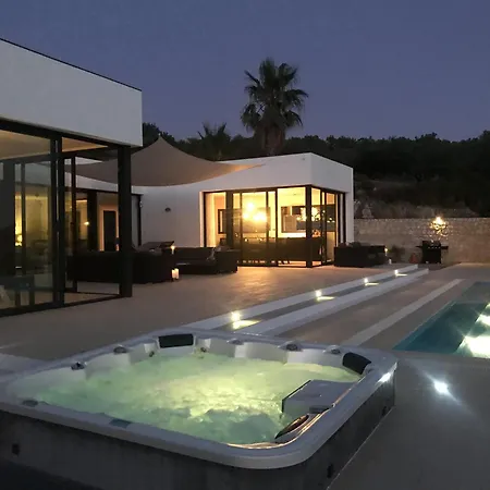 Hill House Spain -villa Casa Blanca * Almuñécar